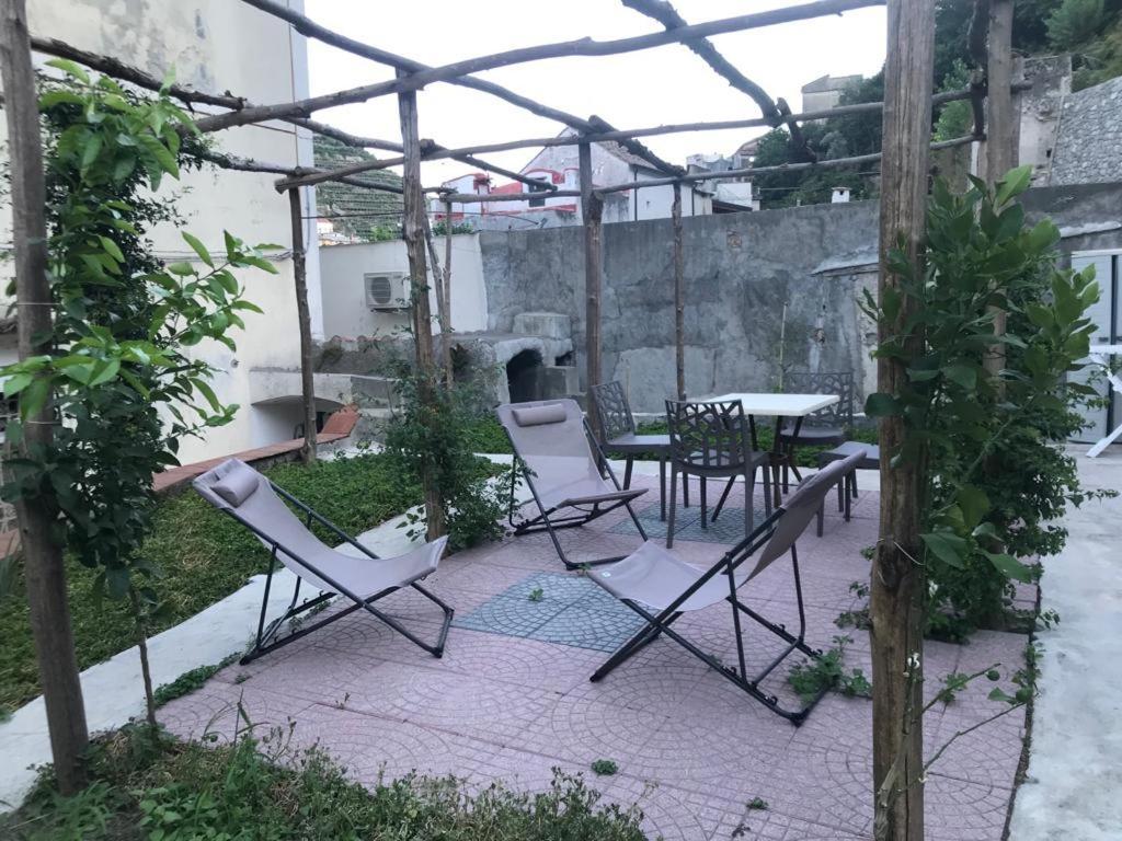 Casa Annali - House And Garden By The Amalfi Coast Villa Maiori Bagian luar foto